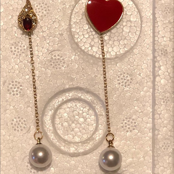 2 left!! Pearl drop earrings - Picture 3 of 6